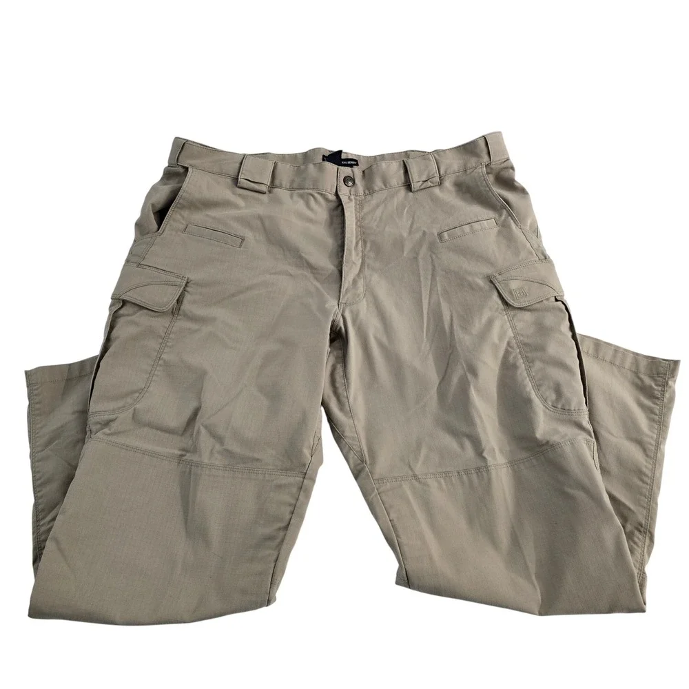 5.11 Tactical Series Men's Tan Cargo Pants US 40/30 Work Hiking Outdoor